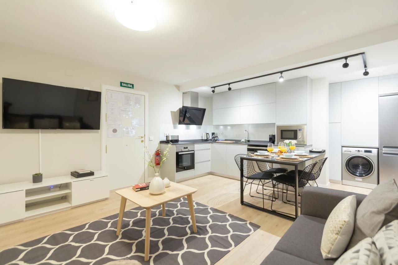 Dobohomes - Clara Del Rey Madrid Buitenkant foto